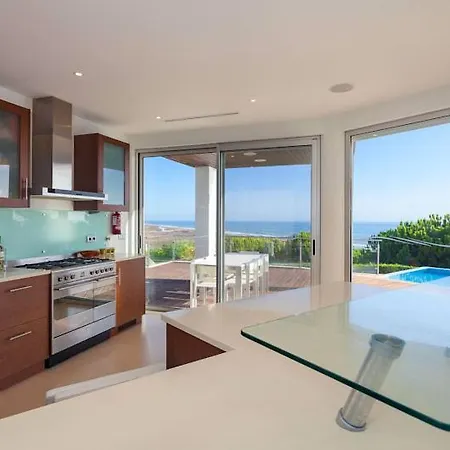 Βίλα Vale Do Garrao Sleeps 11 With Pool Air Con And Wifi *