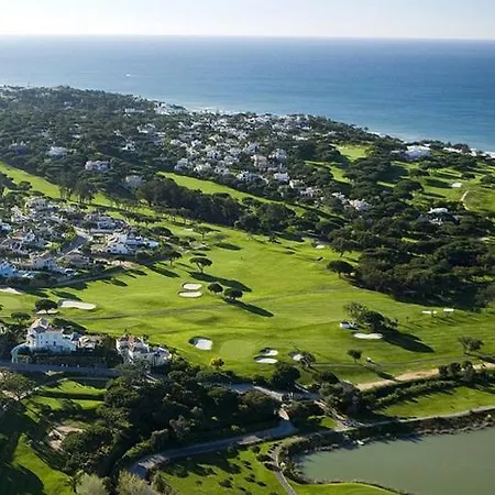 Vale Do Garrao Sleeps 11 With Pool Air Con And Wifi * Vale do Lobo